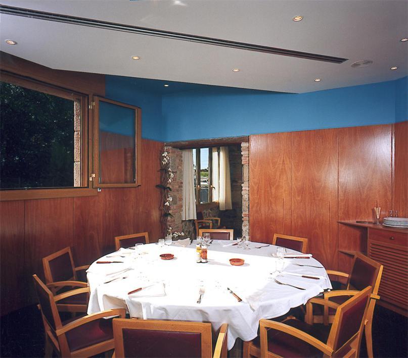 Hostal Mallorquines Riudarenes Bagian luar foto
